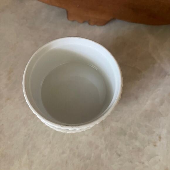 Apilco France set of 3 porcelain ramekins 3-1/4” - Picture 5 of 10